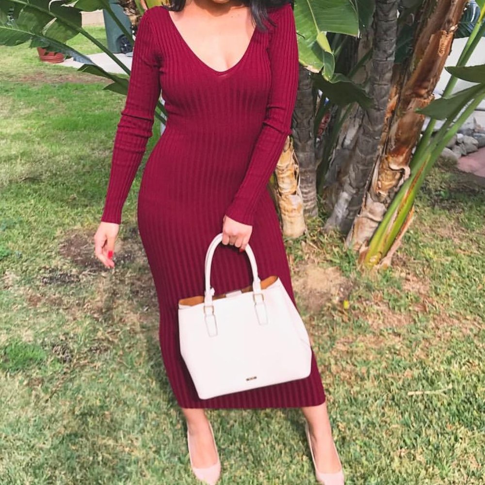RED RIBBED SWEATER DRESS